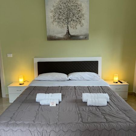 Apartment Rua Formaggi Palermo Buitenkant foto