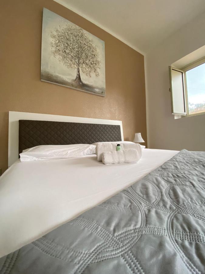 Apartment Rua Formaggi Palermo Buitenkant foto