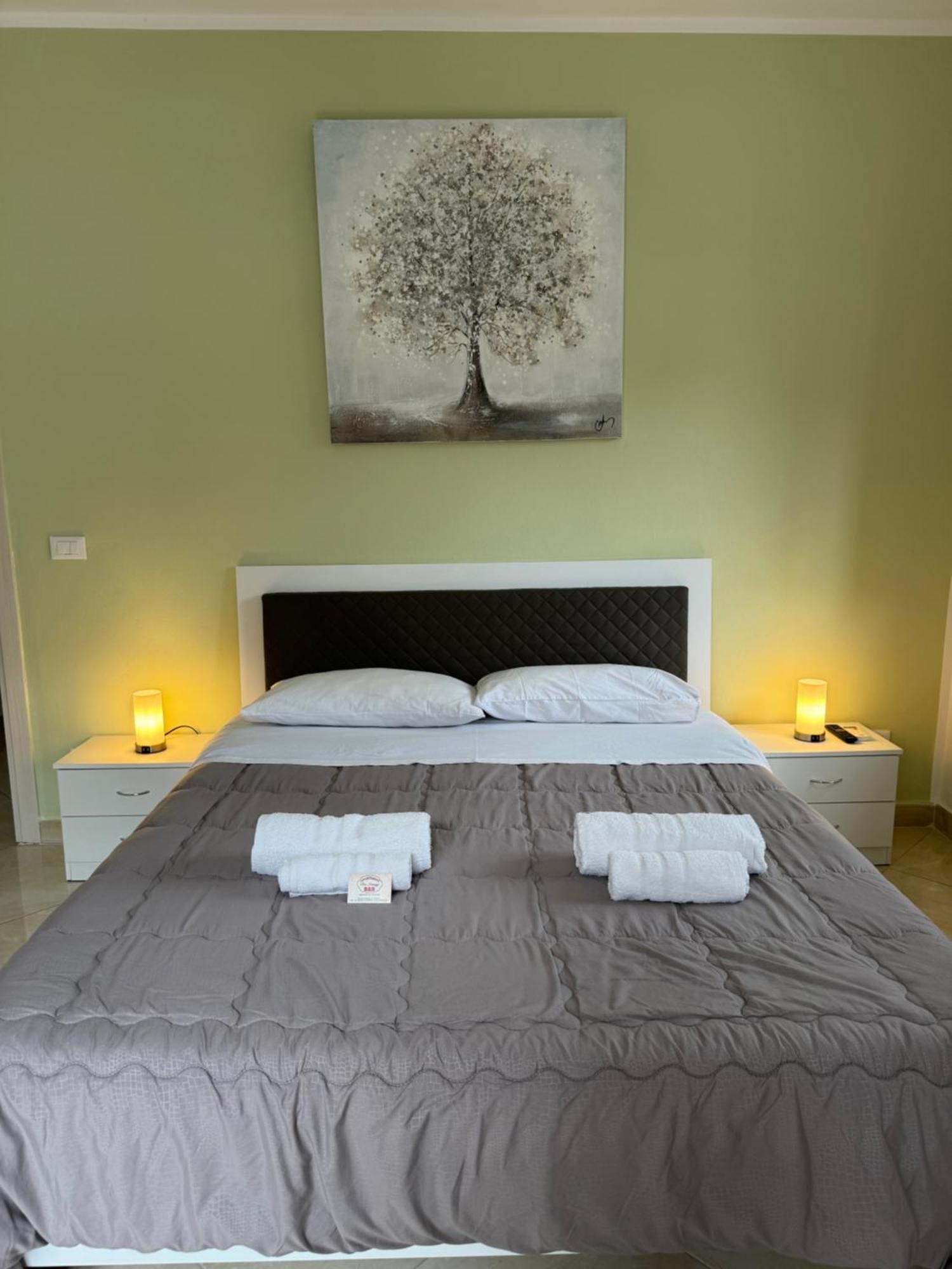 Apartment Rua Formaggi Palermo Buitenkant foto