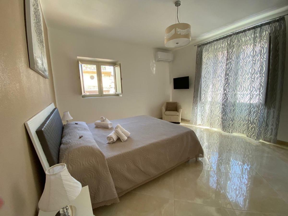 Apartment Rua Formaggi Palermo Buitenkant foto